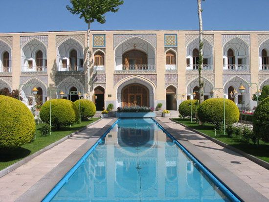 صنعت توریسم در ایران رونق می گیرد؟