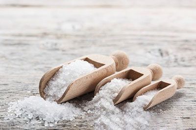 نمک بهترین شوینده طبیعی است