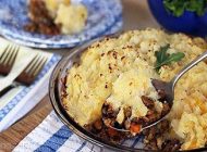 طرز تهیه خوراک عدس و سیب زمینی