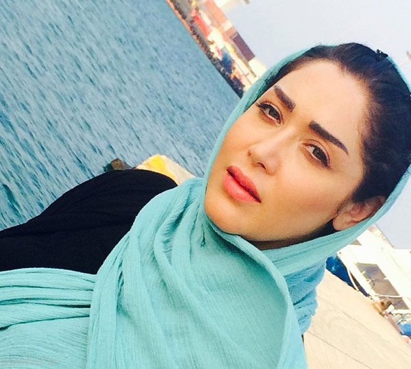 تصاویر سارا منجزی بازیگر خوش سیمای اهوازی