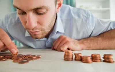 با شوهر خسیس چه کار کنیم؟ با شوهر خسیس چه کار کنیم؟