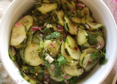 با هم سالاد رژیمی گشنیز و پیاز درست کنیم