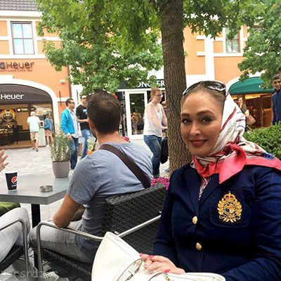 عکسهای الهام حمیدی در سفر به خارج