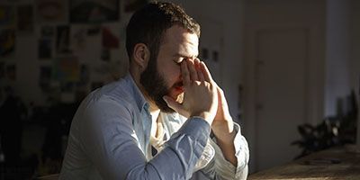 افراد دارای شخصیت دوقطبی و راه درمان