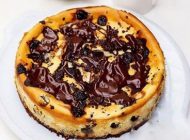 چیز کیک آلبالو و شکلات سلطان خوراکی ها