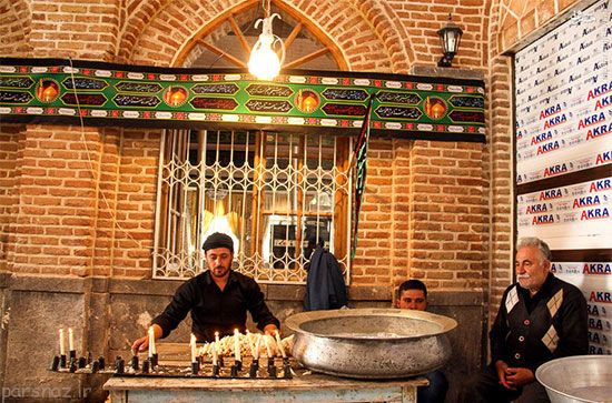 آداب عزاداری مردم ایران در ماه محرم عاشورای حسینی آداب عزاداری مردم ایران در ماه محرم عاشورای حسینی