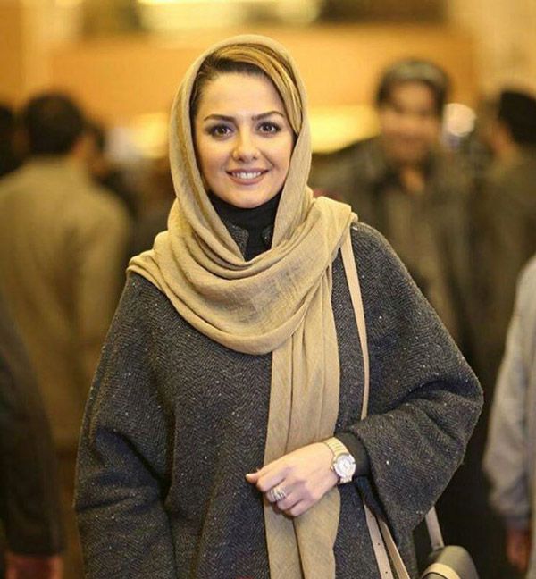 بیوگرافی و عکس های بیتا سحر خیز بازیگر