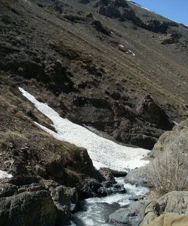 آشنایی با آبشار جنگلک در استان تهران آشنایی با آبشار جنگلک در استان تهران