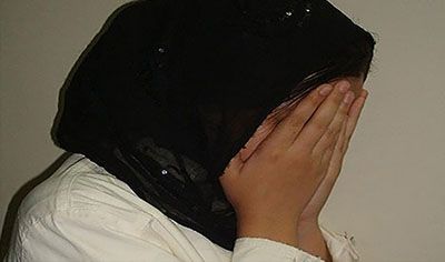 تجاوز جنسی خواننده معروف به دختر در کلاس موسیقی