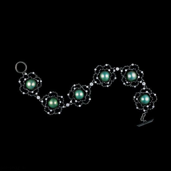 جواهرات و زیورآلات زیبا از برند Jewellery Theatre