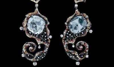 جواهرات و زیورآلات زیبا از برند Jewellery Theatre