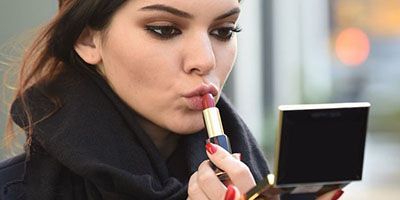 راهنمای کامل تصویری نحوه آرایش جذاب خانم ها