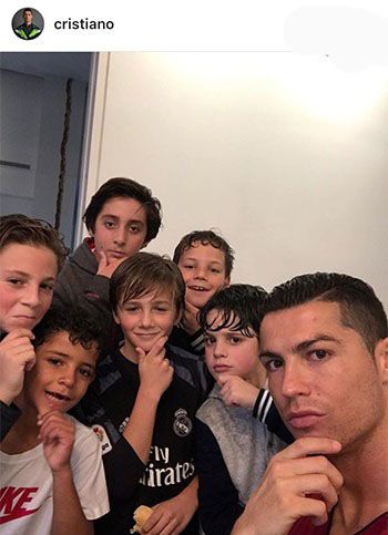 اخبار هالیوود و چهره های مشهور جهان