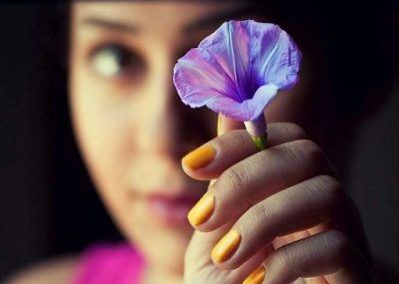 گالری عکس های عاشقانه و زیبای دختران تنها