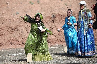 روش ها و اصول بازی های محلی کشور ایران