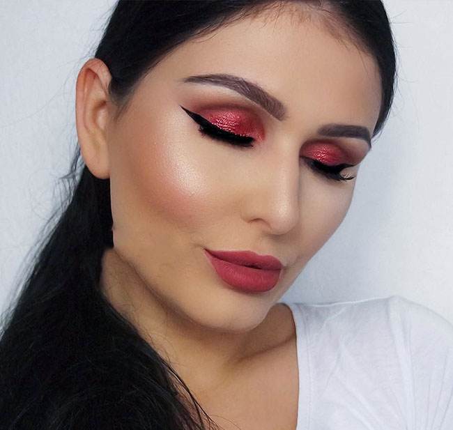 بهترین مدل های آرایش صورت مجلسی از Helene