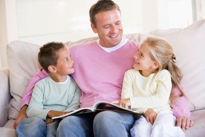 مزایای قصه تعریف کردن برای بچه ها