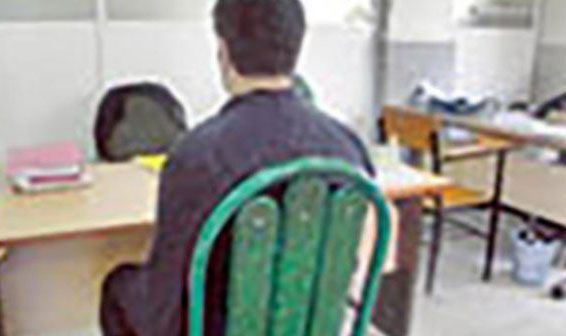 درآوردن لباس های دختر دانشجو داخل خودرو رانا