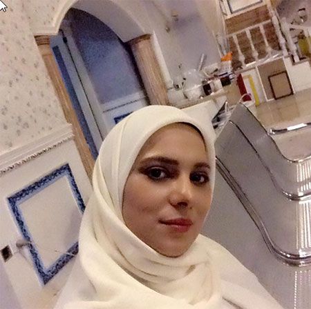 بیوگرافی و تصاویر روشنک عجمیان بازیگر