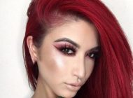 مدل آرایش صورت با موی شرابی از Lexilazaro