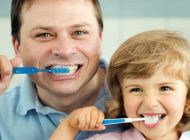 آموزش مسواک زدن صحیح و درست