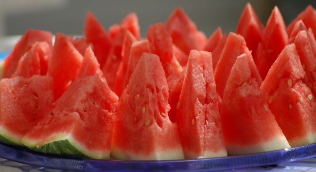 این میوه ها برای پوست معجزه می کنند