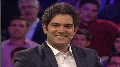 گفتگو با امیر علی نبویان مجری محبوب این روزها +عکس