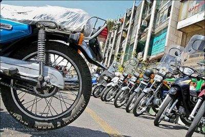 چرا افراد موتورسوار در خیابان ها آزار دهنده هستند؟