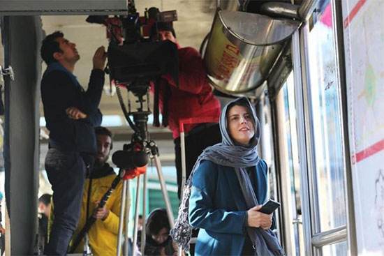 حضور پررنگ زنان در فیلم های جشنواره 35 فجر حضور پررنگ زنان در فیلم های جشنواره 35 فجر