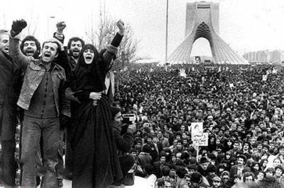 نقش زنان در به ثمر رسیدن انقلاب اسلامی ایران