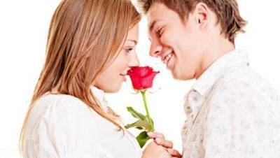 انجام کارهای شیطنت آمیز برای رابطه جنسی با همسر
