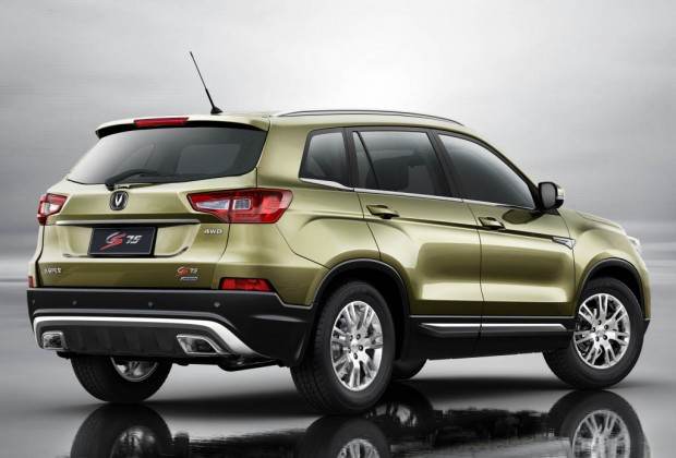 خودرو شاسی بلند چینی Changan CS75 بزودی در ایران