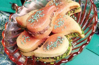 طرز تهیه بیسکویت بادام زمینی برای پذیرایی عید