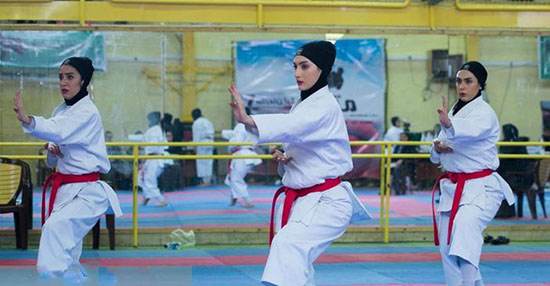 دختران کاراته کار ایرانی در حال مسابقه و تمرین