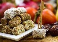 آموزش تهیه رولت های خرمایی خوشمزه و عالی