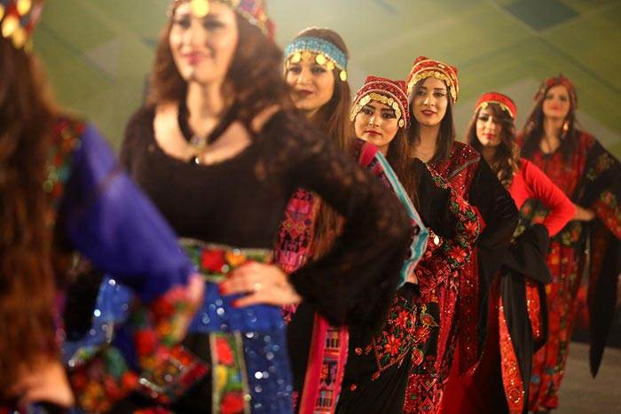 فشن شوی دختران مدل عرب فلسطینی