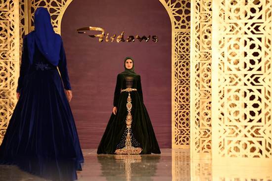 فشن شوی لباس زنانه اسلامی در چچن