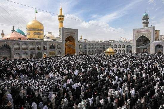 تصاویر موعد سال تحویل در حرم امام رضا (ع)
