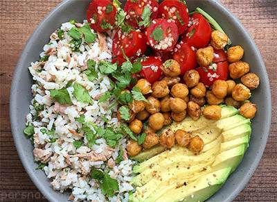 اگر این مواد غذایی را بخورید خوابتان می گیرد
