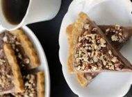 طرز تهیه شورت برد فندقی شیرینی خوش طعم