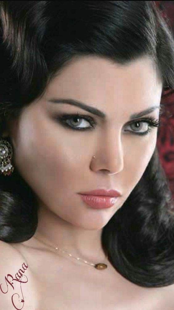 بیوگرافی و عکس های هیفا وهبی خواننده لبنانی