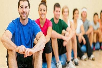 تمرینات گروهی تناسب اندام این فواید را دارند