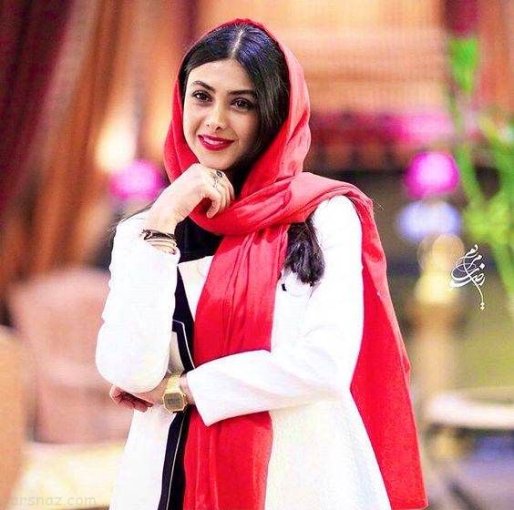 بیوگرافی و عکس های آزاده صمدی بازیگر محبوب