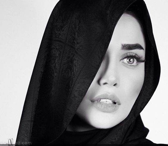 بیوگرافی و عکس های تینا آخوند تبار بازیگر ایرانی