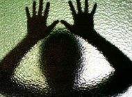 تجاوز دو ساعته به نوعروس در محل کار