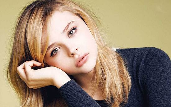 استعداد و کارهای عجیب به سبک بازیگران و ستاره ها