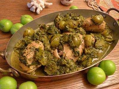 طرز تهیه خورش گوجه سبز و چغاله خوشمزه