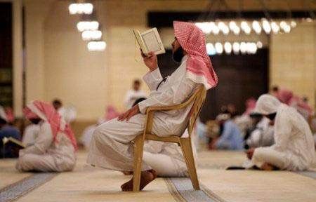 تصاویر زیبا و دیدنی از ماه رمضان در کشورهای جهان