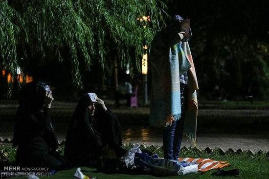 مردم ایران در شب های احیا ماه رمضان