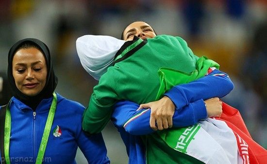 دختران ایرانی در مسابقات کشتی قهرمانی بانوان